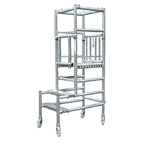 Steps 1200mm D x 650mm W Steps 1200mm D x 650mm W
